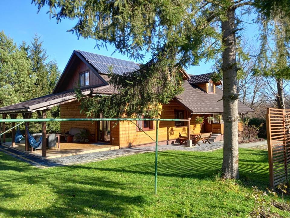 Mroczkowka Appartement Debowiec  Buitenkant foto