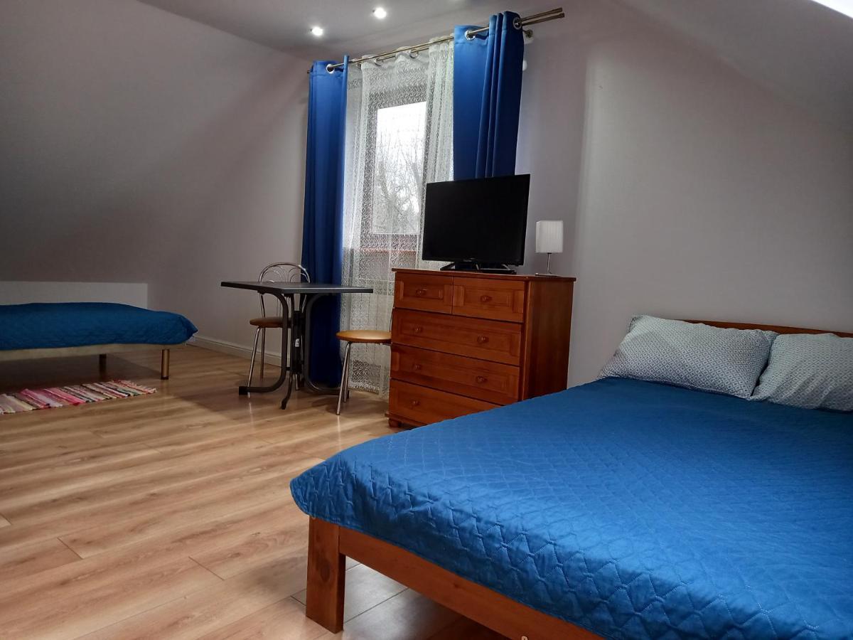 Mroczkowka Appartement Debowiec  Buitenkant foto