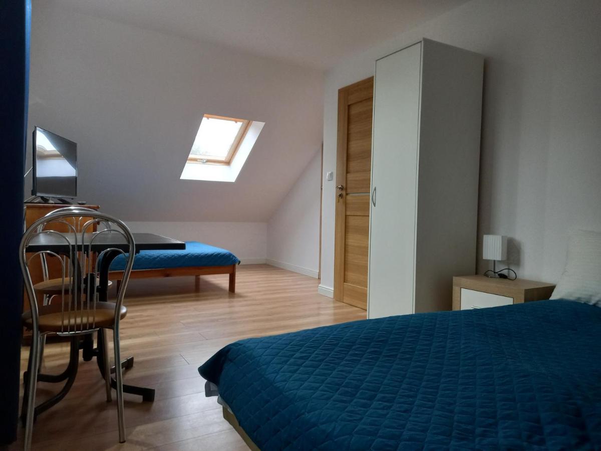 Mroczkowka Appartement Debowiec  Buitenkant foto