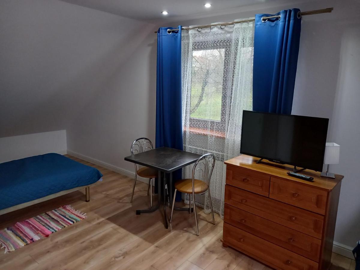 Mroczkowka Appartement Debowiec  Buitenkant foto