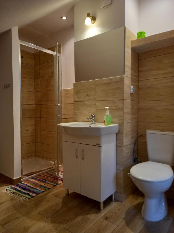 Mroczkowka Appartement Debowiec  Buitenkant foto