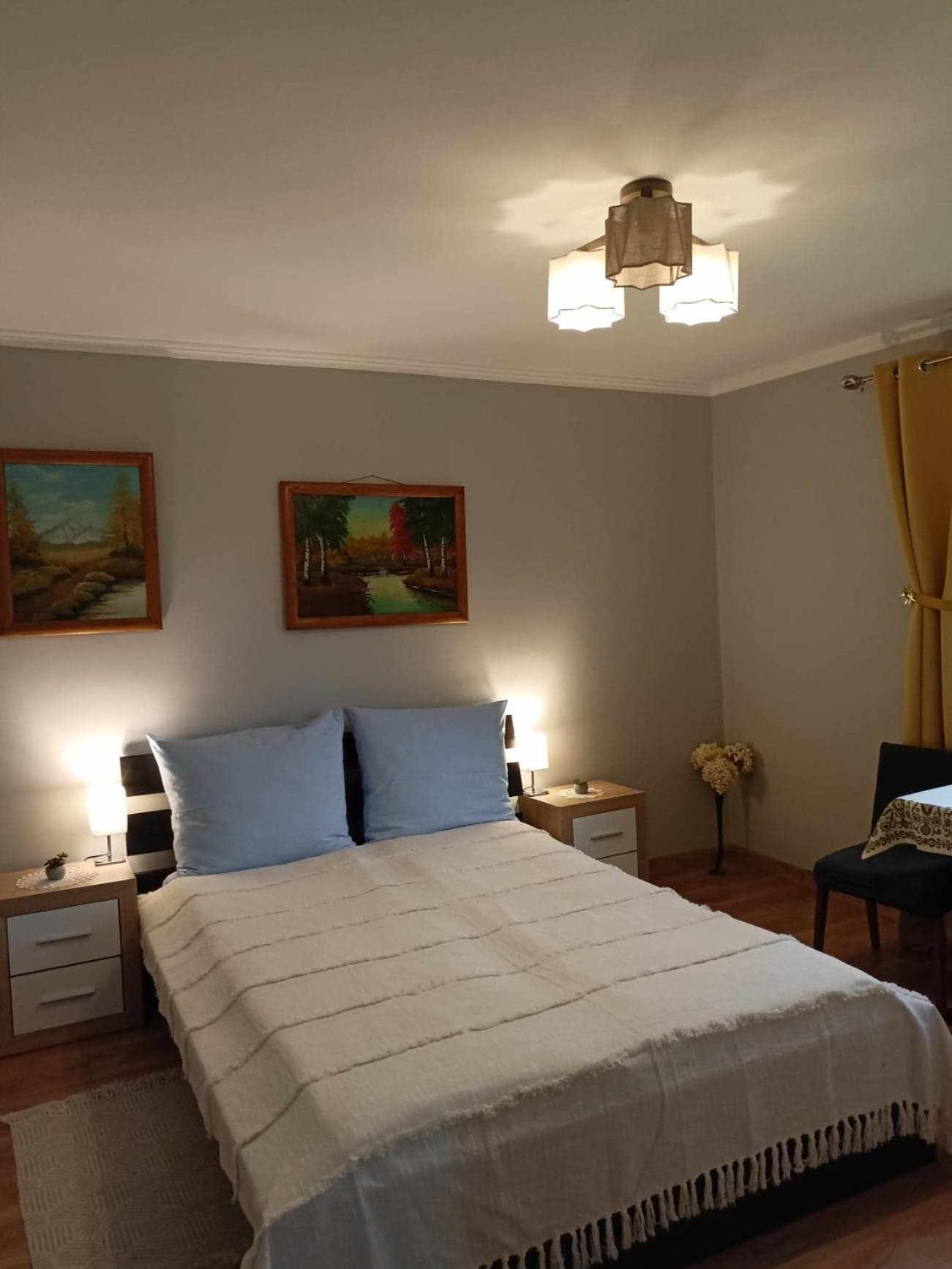 Mroczkowka Appartement Debowiec  Buitenkant foto